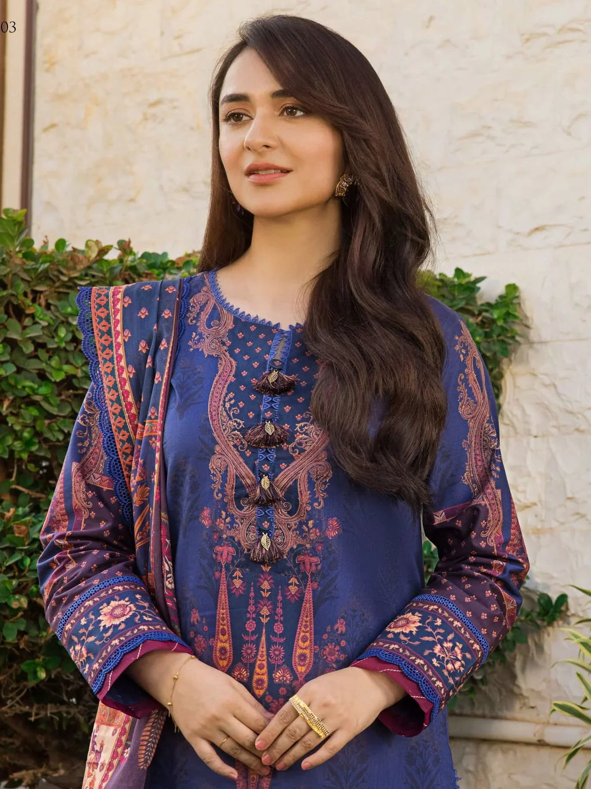 Pakistani Asim Jofa Embroidered Lawn Unstitched Three Piece - AJRP-03