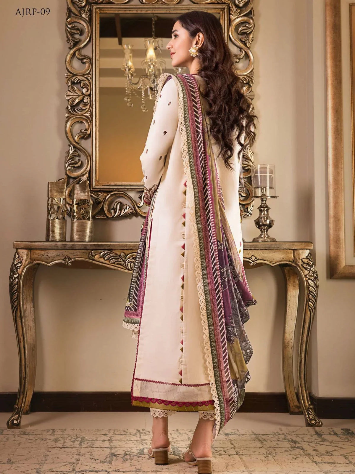 Pakistani Asim Jofa Embroidered Lawn Unstitched Three Piece - AJRP-09
