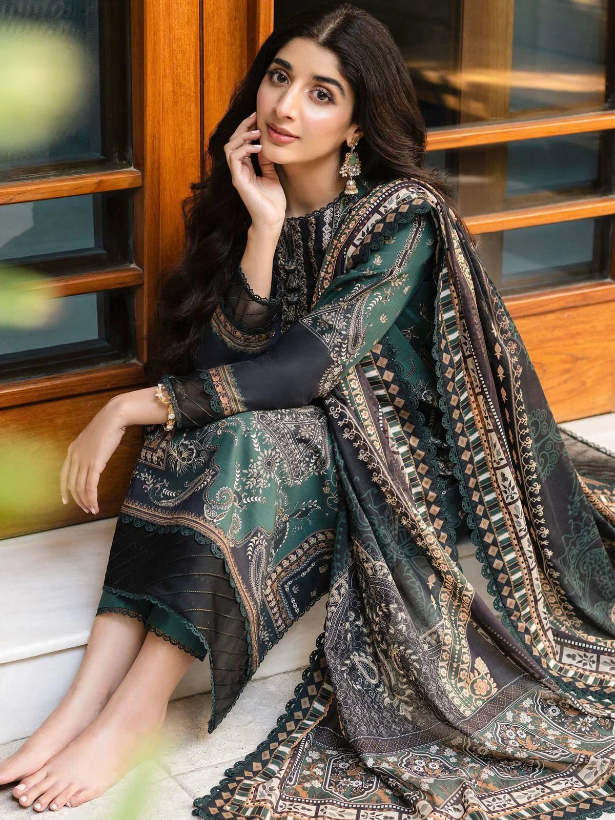 Pakistani Asim Jofa Embroidered Lawn Unstitched Three Piece - AJRP-28