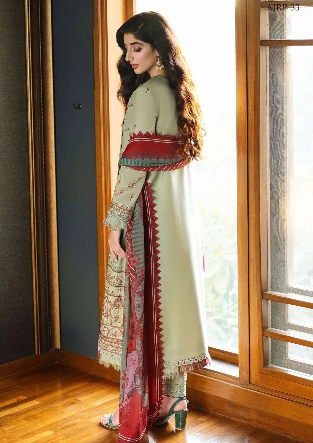 Pakistani Asim Jofa Embroidered Lawn Unstitched Three Piece - Rania